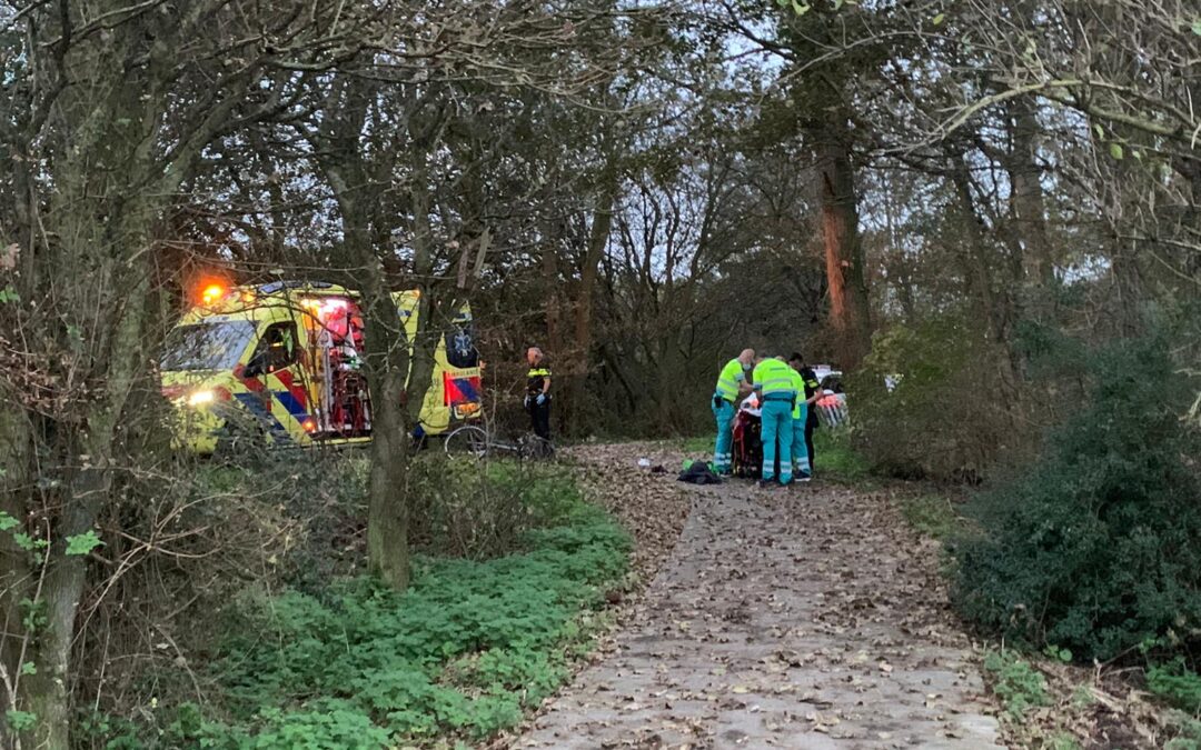 Fietser flink gewond bij ongeval recreatiegebied Geestmerambacht